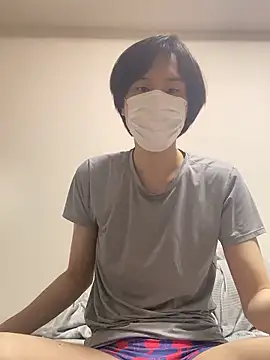 Snapshot of youta200 chatting on 07-09-26, 06:45 youta200 online show from 07-09-26, 06:45