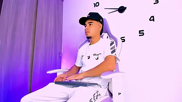 victor ospina online show from 03-27-26, 01:00