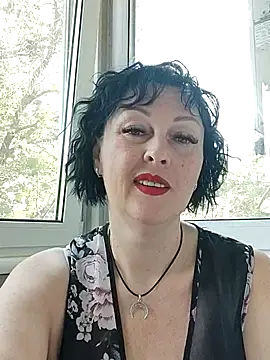 HelgaDennis online show from 07-18-26, 05:55