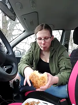 LinaMayer7 online show from 04-04-26, 01:19