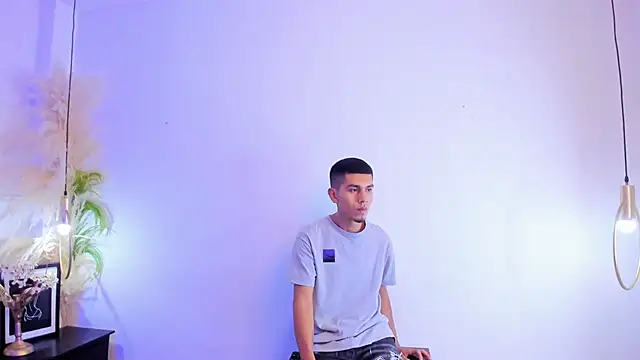 your d0ll1 online show from 04-20-26, 12:41