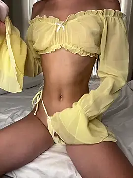 Flexibleilona online show from 06-27-26, 01:21