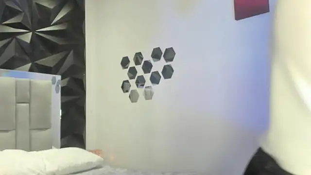 RabbitFox  online show from 03-23-26, 01:04