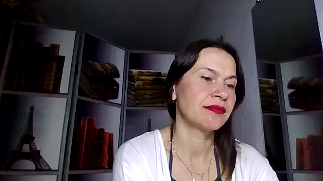 Selena Moo online show from 04-01-26, 08:59