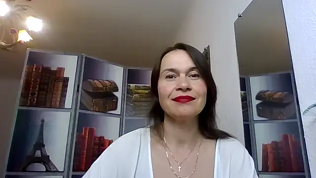 Selena Moo online show from 04-29-26, 12:09