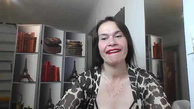 Snapshot of Selena_Moo chatting on 08-02-26, 08:46 Selena Moo online show from 08-02-26, 08:46