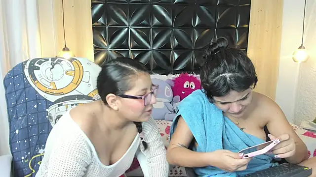Rapthalia  online show from 04-14-26, 05:57