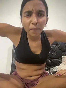 Blowjob-Queen  online show from 04-27-26, 06:00