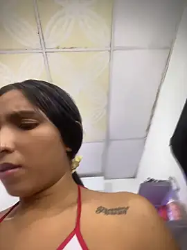 Snapshot of Blowjob-Queen_ chatting on 06-12-26, 03:05 Blowjob-Queen online show from 06-12-26, 03:05
