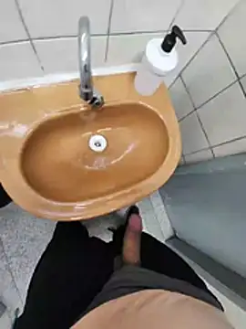 Snapshot of Paurrudinho chatting on 07-08-26, 04:44 Paurrudinho online show from 07-08-26, 04:44