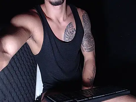 Snapshot of jack_nastee chatting on 04-15-26, 04:19 jack nastee online show from 04-15-26, 04:19