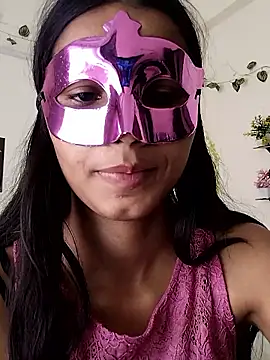 SUZI 777 online show from 04-18-26, 11:03