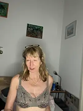 MatureKim online show from 05-03-26, 07:09