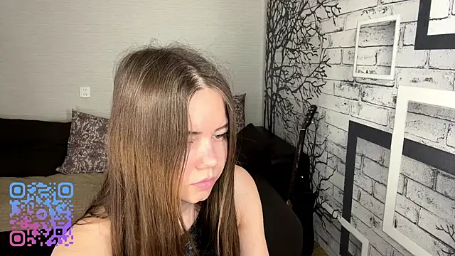 Snapshot of ElmiraDabato chatting on 06-11-26, 05:38 ElmiraDabato online show from 06-11-26, 05:38