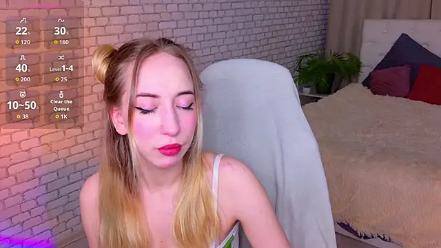 ShadowSparkle online show from 04-20-26, 10:11
