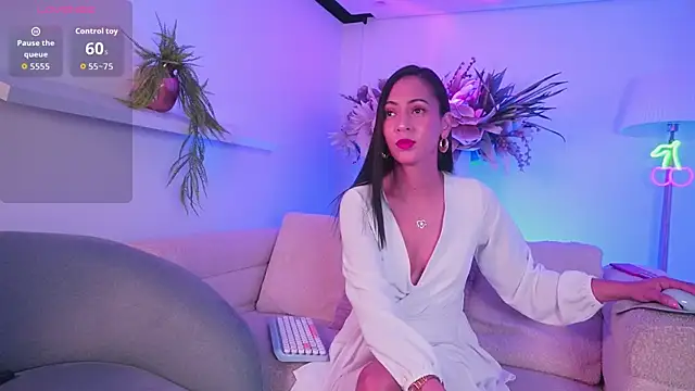 Mia patrick1 online show from 04-24-26, 11:34