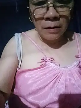 Snapshot of Funsexy1 chatting on 06-14-26, 09:17 Funsexy1 online show from 06-14-26, 09:17