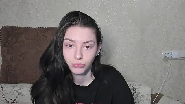 Snapshot of muuur_love231 chatting on 06-25-26, 06:12 muuur love231 online show from 06-25-26, 06:12