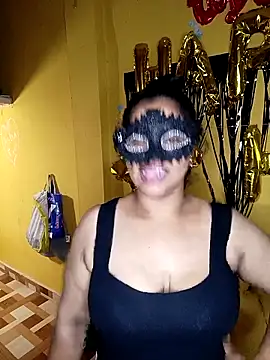 Snapshot of Crushme_cpl chatting on 04-07-26, 12:38 Crushme cpl online show from 04-07-26, 12:38