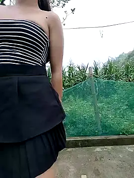 Snapshot of Ruby_Lucy chatting on 05-19-26, 10:49 Ruby Lucy online show from 05-19-26, 10:49