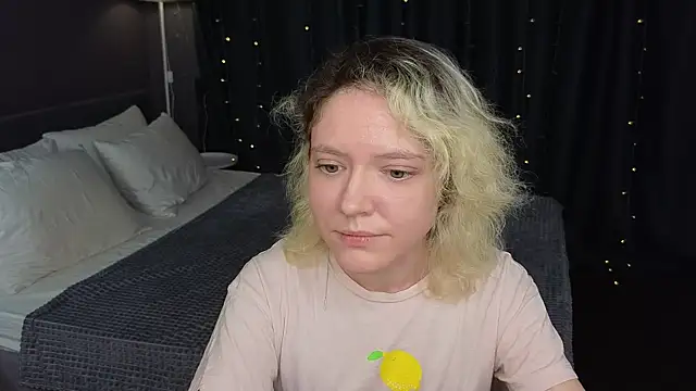 Snapshot of HottoKori chatting on 03-24-26, 05:34 HottoKori online show from 03-24-26, 05:34