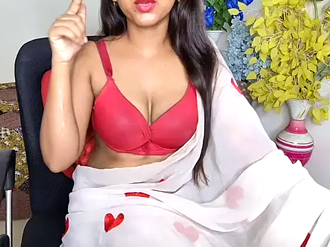 Snapshot of Preety_Baby chatting on 07-13-26, 04:32 Preety Baby online show from 07-13-26, 04:32