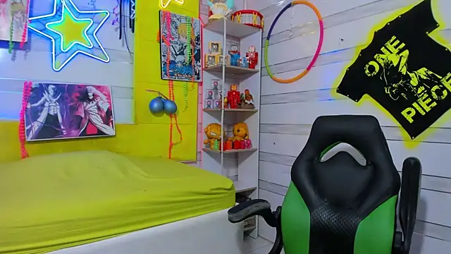 zoe mature36 online show from 04-08-26, 07:58