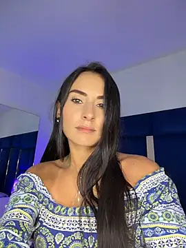 velvetlunaa  online show from 06-30-26, 02:18