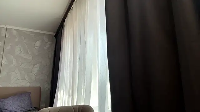 Snapshot of Emely_Cute chatting on 03-22-26, 09:34 Emely Cute online show from 03-22-26, 09:34