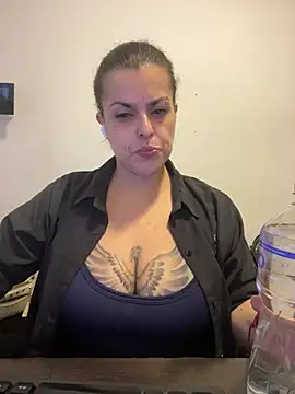 MiaHotboobs online show from 07-08-26, 04:06