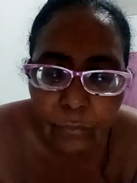sexymomsn online show from 06-13-26, 12:41