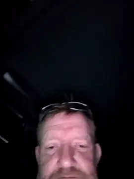 Snapshot of Notiesfuk chatting on 05-15-26, 09:55 Notiesfuk online show from 05-15-26, 09:55