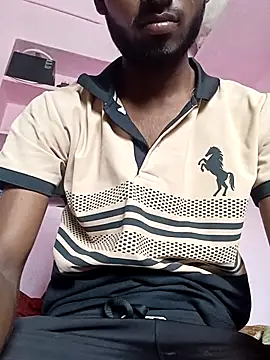Snapshot of THA_KITTY chatting on 06-18-26, 10:52 THA KITTY online show from 06-18-26, 10:52
