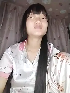 Jolinie online show from 03-24-26, 01:38