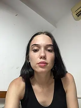 Snapshot of icedrosemarye chatting on 07-22-26, 06:32 icedrosemarye online show from 07-22-26, 06:32