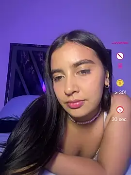 Snapshot of HaileyBiieber chatting on 05-01-26, 02:49 HaileyBiieber online show from 05-01-26, 02:49