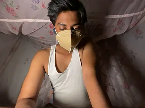 Snapshot of sinner2511 chatting on 03-26-26, 04:23 sinner2511 online show from 03-26-26, 04:23