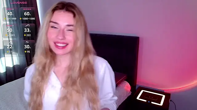 Snapshot of LulyDOLL chatting on 04-17-26, 04:37 LulyDOLL online show from 04-17-26, 04:37