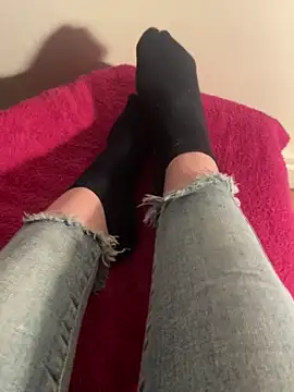 LilouPieds online show from 03-28-26, 10:42