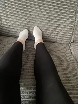 LilouPieds online show from 03-29-26, 03:01