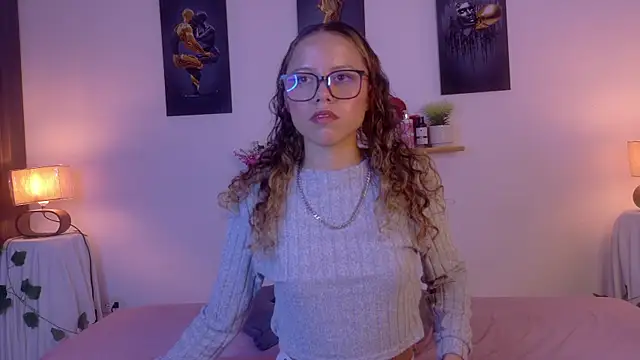 lia valmont 01 online show from 06-18-26, 07:07