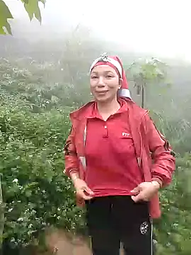 Snapshot of Lucky-beo chatting on 03-23-26, 02:48 Lucky-beo online show from 03-23-26, 02:48