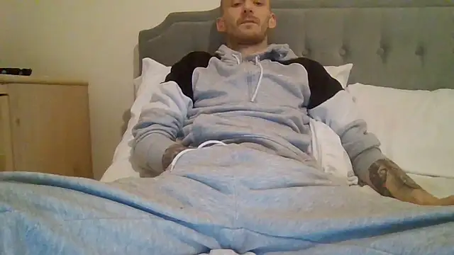 feetlovrr94 online show from 03-23-26, 03:16