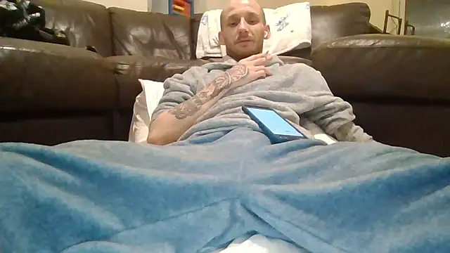 Snapshot of feetlovrr94 chatting on 03-30-26, 01:28 feetlovrr94 online show from 03-30-26, 01:28