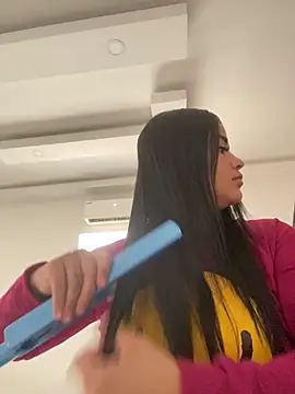 Valerials online show from 04-15-26, 01:07