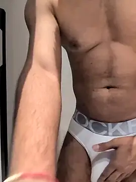 Snapshot of handsome-hunky chatting on 05-04-26, 06:15 handsome-hunky online show from 05-04-26, 06:15