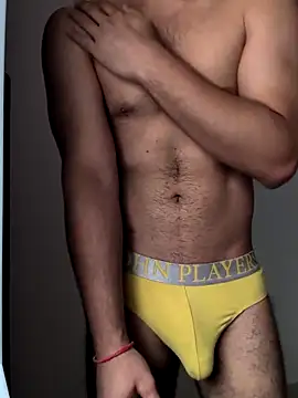 Snapshot of handsome-hunky chatting on 05-09-26, 10:42 handsome-hunky online show from 05-09-26, 10:42