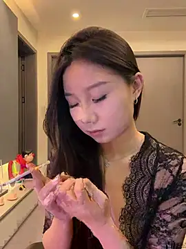 xiaoxiong168 online show from 06-23-26, 03:43