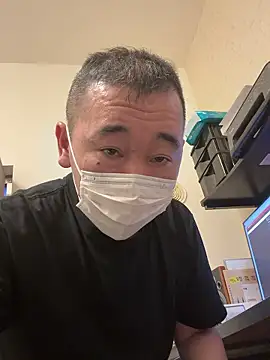 xxx yoshio xxx online show from 03-24-26, 09:25