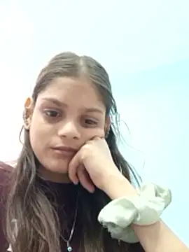 D   Pyl    online show from 03-25-26, 07:03